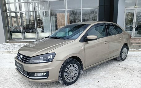 Volkswagen Polo VI (EU Market), 2015 год, 990 000 рублей, 1 фотография