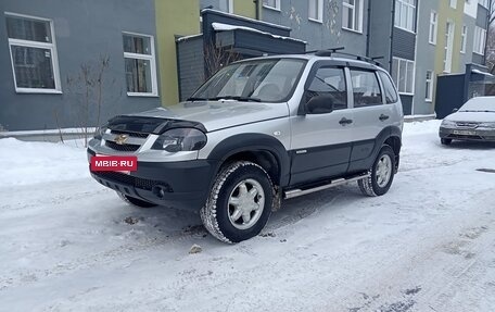 Chevrolet Niva I рестайлинг, 2011 год, 430 000 рублей, 11 фотография