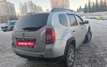 Renault Duster I рестайлинг, 2014 год, 779 000 рублей, 3 фотография