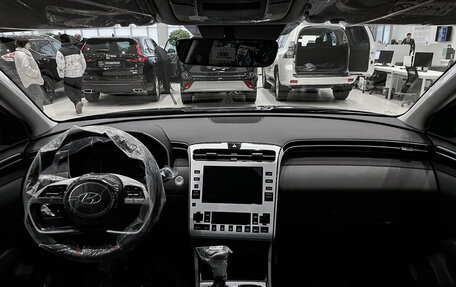 Hyundai Tucson, 2024 год, 3 950 000 рублей, 14 фотография