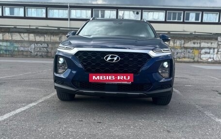 Hyundai Santa Fe IV, 2018 год, 3 050 000 рублей, 4 фотография