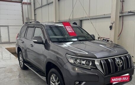 Toyota Land Cruiser Prado 150 рестайлинг 2, 2018 год, 7 500 000 рублей, 20 фотография