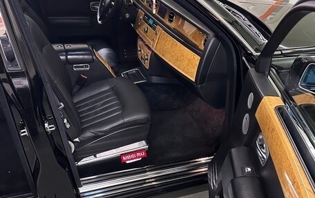 Rolls-Royce Phantom VII рестайлинг, 2004 год, 9 700 000 рублей, 3 фотография