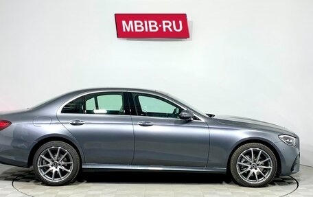 Mercedes-Benz E-Класс, 2024 год, 9 289 000 рублей, 4 фотография