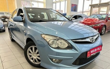 Hyundai i30 I, 2011 год, 960 000 рублей, 3 фотография