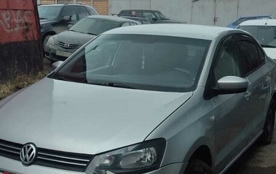 Volkswagen Polo VI (EU Market), 2014 год, 700 000 рублей, 1 фотография