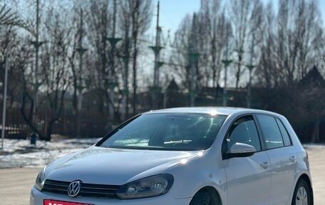 Volkswagen Golf VI, 2012 год, 930 000 рублей, 1 фотография