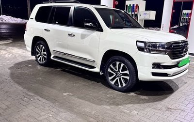 Toyota Land Cruiser 200, 2017 год, 7 700 000 рублей, 1 фотография