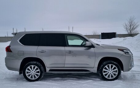 Lexus LX III, 2016 год, 5 555 555 рублей, 5 фотография