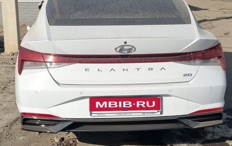 Hyundai Elantra, 2021 год, 2 500 000 рублей, 2 фотография