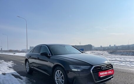 Audi A6, 2021 год, 2 600 000 рублей, 7 фотография