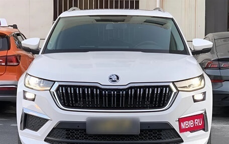 Skoda Kodiaq I, 2023 год, 3 750 800 рублей, 3 фотография