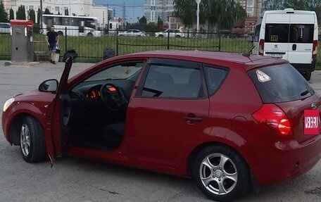 KIA cee'd I рестайлинг, 2007 год, 495 000 рублей, 2 фотография