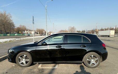 Mercedes-Benz A-Класс, 2019 год, 2 320 000 рублей, 3 фотография