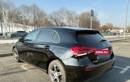 Mercedes-Benz A-Класс, 2019 год, 2 320 000 рублей, 4 фотография