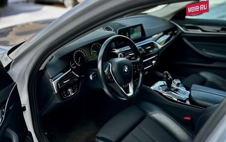 BMW 5 серия, 2017 год, 3 200 000 рублей, 9 фотография