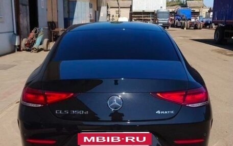 Mercedes-Benz CLS, 2021 год, 3 800 000 рублей, 2 фотография