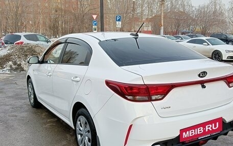 KIA Rio IV, 2021 год, 1 990 000 рублей, 7 фотография