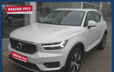 Volvo XC40 I, 2021 год, 3 300 000 рублей, 2 фотография