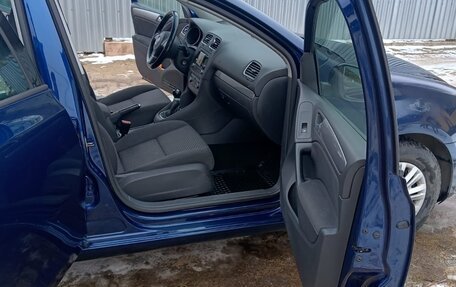 Volkswagen Golf VI, 2010 год, 850 000 рублей, 5 фотография