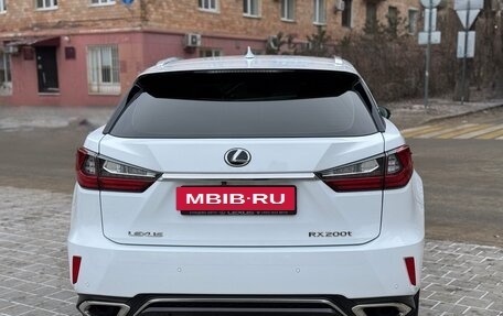 Lexus RX IV рестайлинг, 2017 год, 4 600 000 рублей, 5 фотография