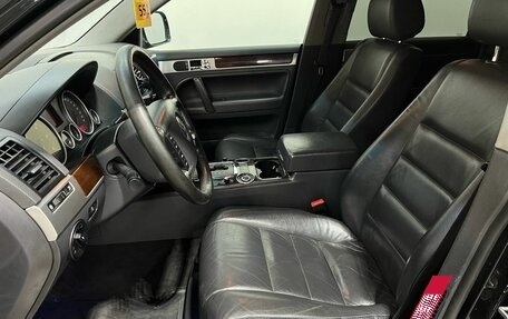 Volkswagen Touareg III, 2006 год, 930 000 рублей, 5 фотография