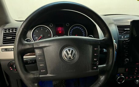 Volkswagen Touareg III, 2006 год, 930 000 рублей, 13 фотография