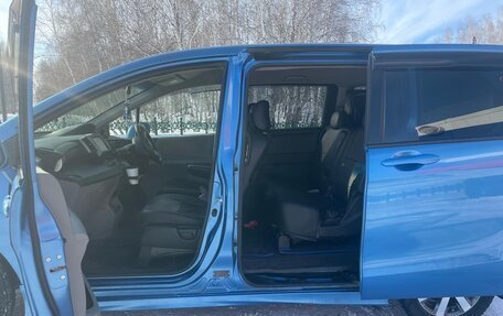 Honda Freed I, 2011 год, 1 200 000 рублей, 3 фотография