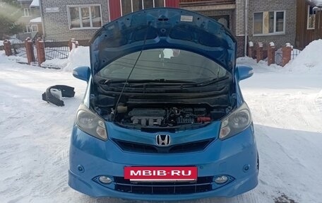 Honda Freed I, 2011 год, 1 200 000 рублей, 2 фотография