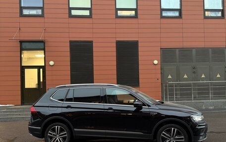 Volkswagen Tiguan II, 2020 год, 3 750 000 рублей, 6 фотография