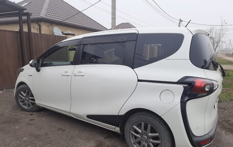 Toyota Sienta II, 2018 год, 1 650 000 рублей, 4 фотография