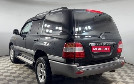 Toyota Land Cruiser 100 рестайлинг 2, 2004 год, 1 550 000 рублей, 7 фотография