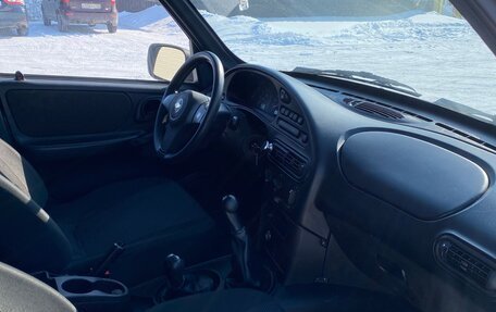 Chevrolet Niva I рестайлинг, 2011 год, 615 000 рублей, 8 фотография