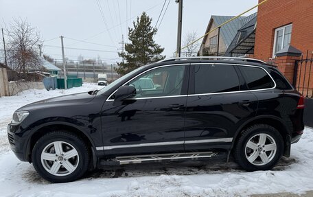 Volkswagen Touareg III, 2011 год, 2 100 000 рублей, 3 фотография