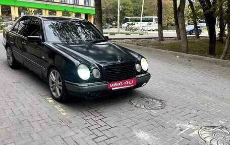 Mercedes-Benz E-Класс, 1999 год, 350 000 рублей, 4 фотография