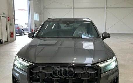Audi Q7, 2024 год, 16 689 000 рублей, 2 фотография