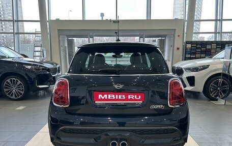 MINI Hatch, 2021 год, 3 830 000 рублей, 5 фотография