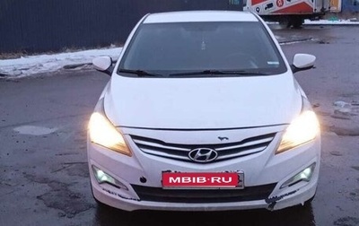 Hyundai Solaris II рестайлинг, 2015 год, 400 000 рублей, 1 фотография