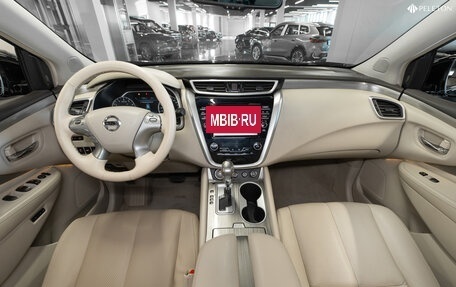 Nissan Murano, 2018 год, 2 690 000 рублей, 10 фотография