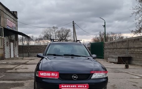 Opel Vectra B рестайлинг, 1999 год, 275 000 рублей, 10 фотография