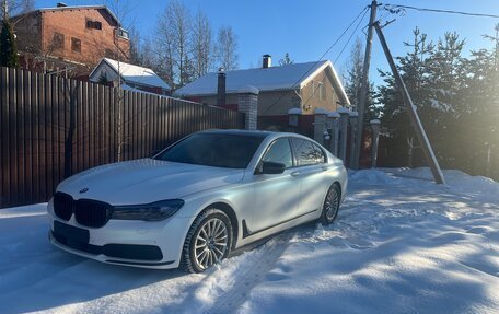 BMW 7 серия, 2016 год, 4 100 000 рублей, 2 фотография