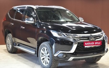 Mitsubishi Pajero Sport III рестайлинг, 2020 год, 3 299 000 рублей, 3 фотография