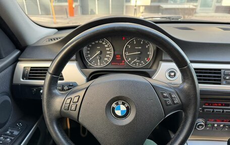 BMW 3 серия, 2010 год, 1 100 000 рублей, 15 фотография