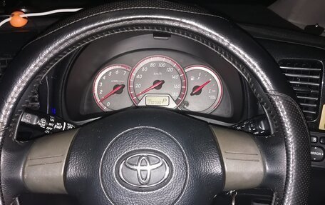 Toyota Wish II, 2005 год, 940 000 рублей, 11 фотография