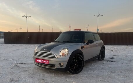 MINI Hatch, 2007 год, 890 000 рублей, 1 фотография