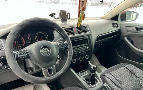 Volkswagen Jetta VI, 2012 год, 1 179 000 рублей, 11 фотография