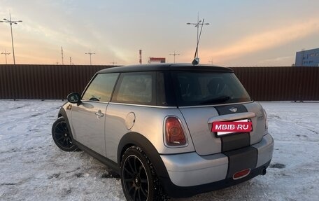 MINI Hatch, 2007 год, 890 000 рублей, 10 фотография