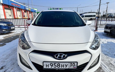 Hyundai i30 II рестайлинг, 2012 год, 1 150 000 рублей, 2 фотография