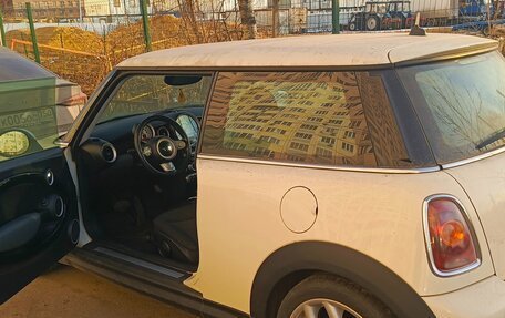 MINI Hatch, 2009 год, 650 000 рублей, 11 фотография