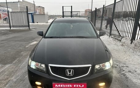 Honda Accord VII рестайлинг, 2005 год, 670 000 рублей, 1 фотография